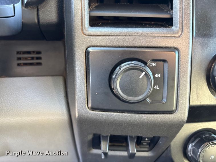 image for item EU4748 2020 Ford F350 Super Duty Ext. Cab utility bed pickup truck