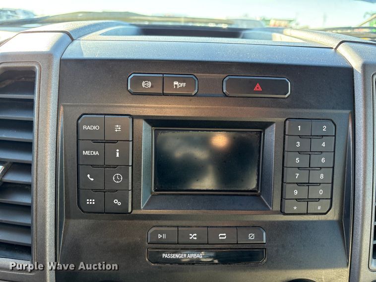 image for item EU4748 2020 Ford F350 Super Duty Ext. Cab utility bed pickup truck