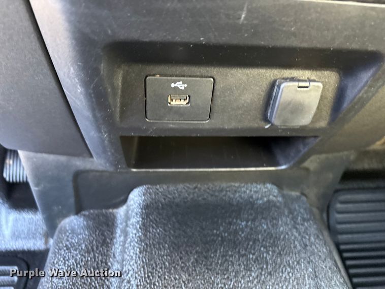 image for item EU4748 2020 Ford F350 Super Duty Ext. Cab utility bed pickup truck