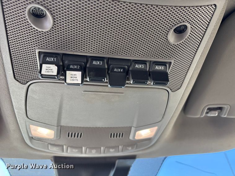 image for item EU4748 2020 Ford F350 Super Duty Ext. Cab utility bed pickup truck