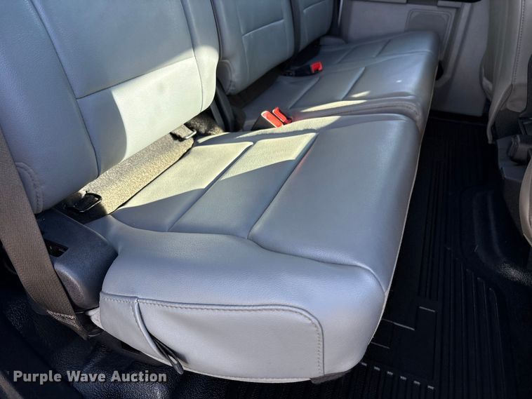 image for item EU4748 2020 Ford F350 Super Duty Ext. Cab utility bed pickup truck