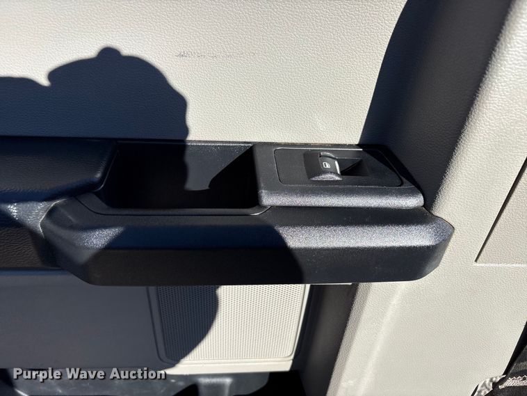 image for item EU4748 2020 Ford F350 Super Duty Ext. Cab utility bed pickup truck