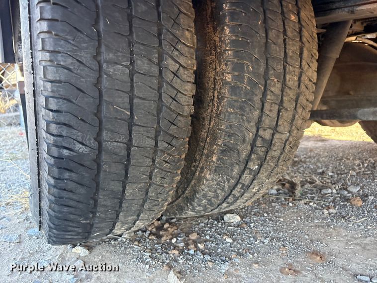 image for item EU4748 2020 Ford F350 Super Duty Ext. Cab utility bed pickup truck