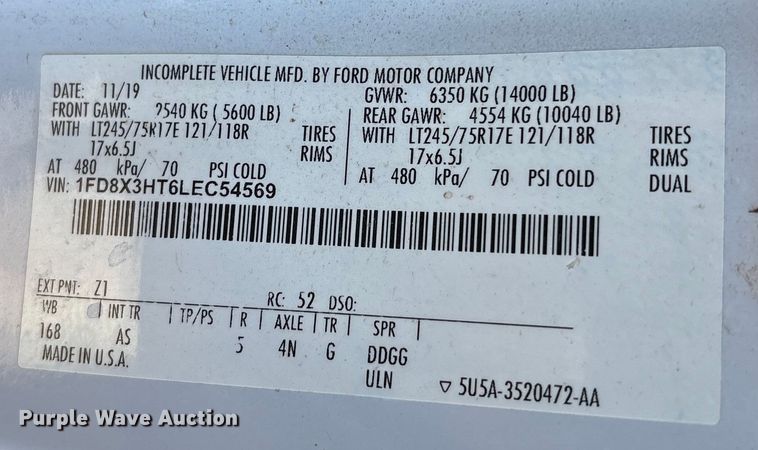 image for item EU4748 2020 Ford F350 Super Duty Ext. Cab utility bed pickup truck