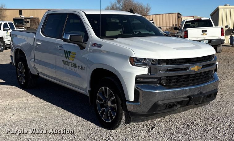 image for item EU4749 2021 Chevrolet Silverado 1500 Crew Cab pickup truck