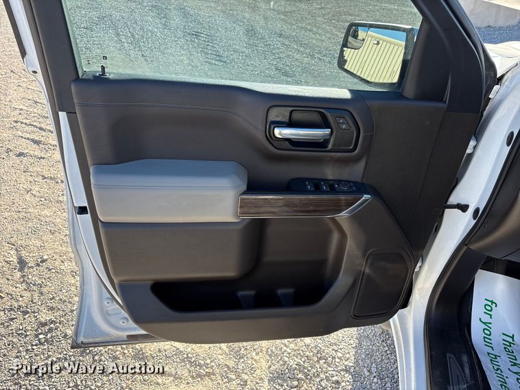 image for item EU4749 2021 Chevrolet Silverado 1500 Crew Cab pickup truck