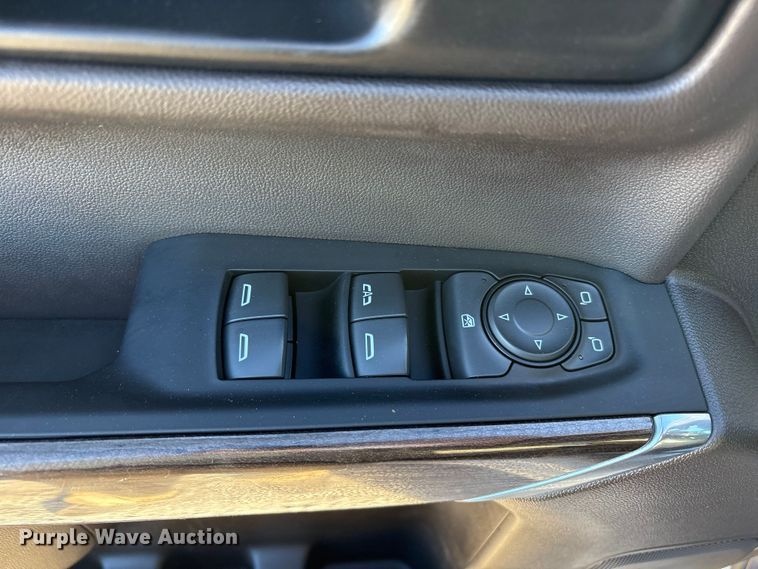 image for item EU4749 2021 Chevrolet Silverado 1500 Crew Cab pickup truck