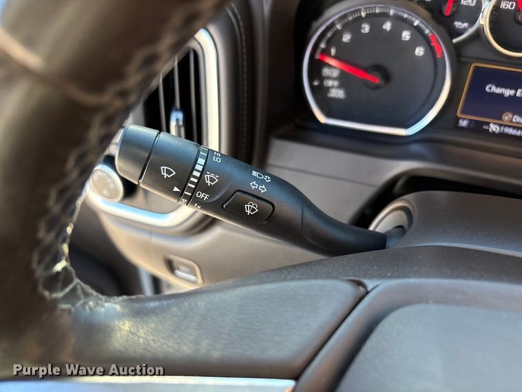 image for item EU4749 2021 Chevrolet Silverado 1500 Crew Cab pickup truck