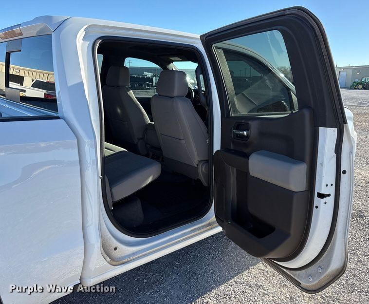 image for item EU4749 2021 Chevrolet Silverado 1500 Crew Cab pickup truck