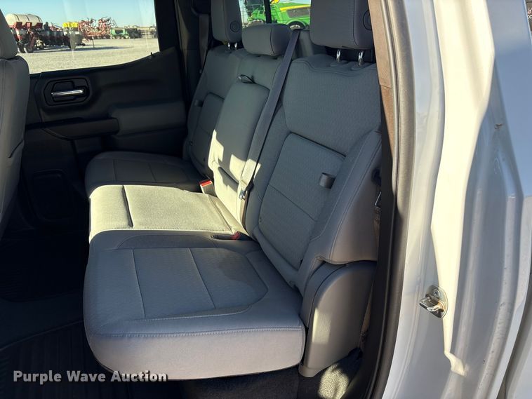 image for item EU4749 2021 Chevrolet Silverado 1500 Crew Cab pickup truck