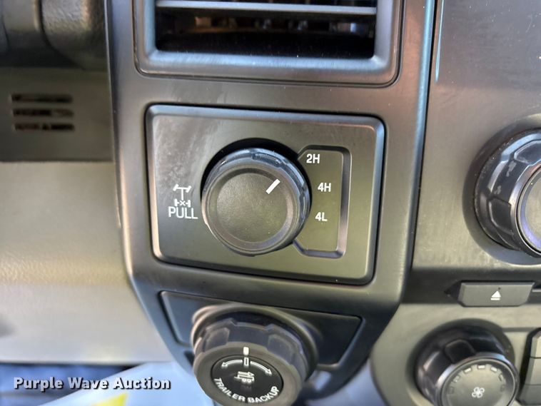 image for item EU4750 2018 Ford F150 Ext. Cab pickup truck