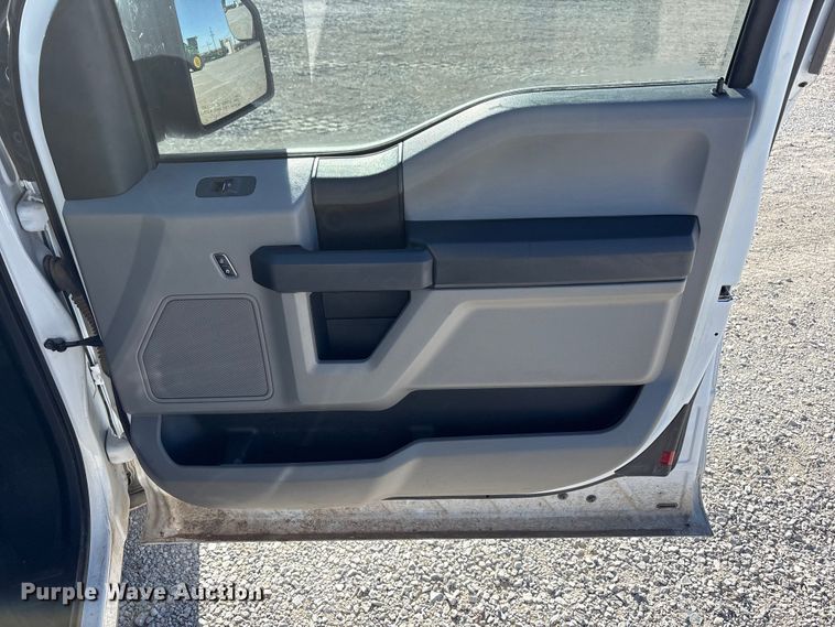 image for item EU4750 2018 Ford F150 Ext. Cab pickup truck