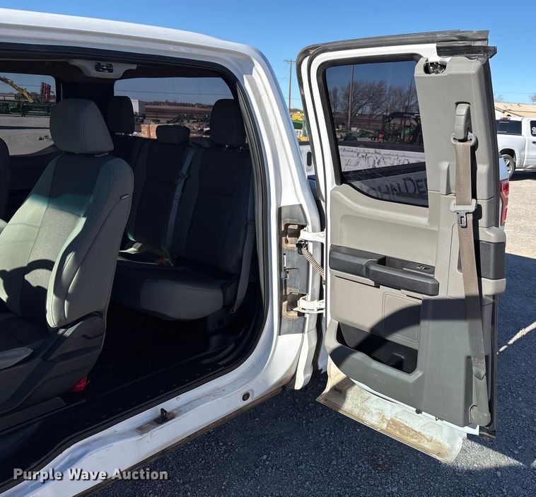 image for item EU4750 2018 Ford F150 Ext. Cab pickup truck