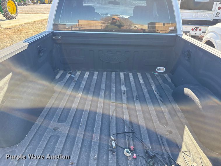 image for item EU4751 2015 Ford F150 Ext. Cab pickup truck