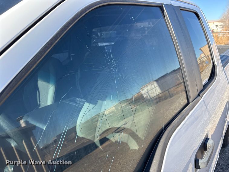 image for item EU4751 2015 Ford F150 Ext. Cab pickup truck