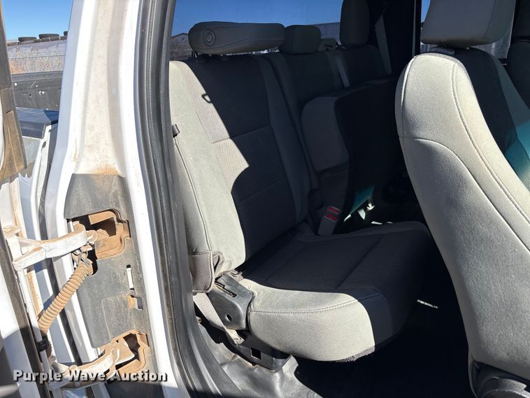 image for item EU4751 2015 Ford F150 Ext. Cab pickup truck