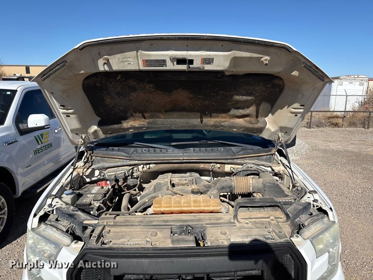 image for item EU4751 2015 Ford F150 Ext. Cab pickup truck