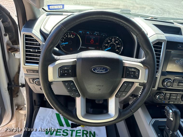 image for item EU4752 2015 Ford F150 Crew Cab pickup truck