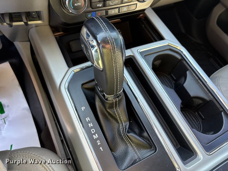 image for item EU4752 2015 Ford F150 Crew Cab pickup truck