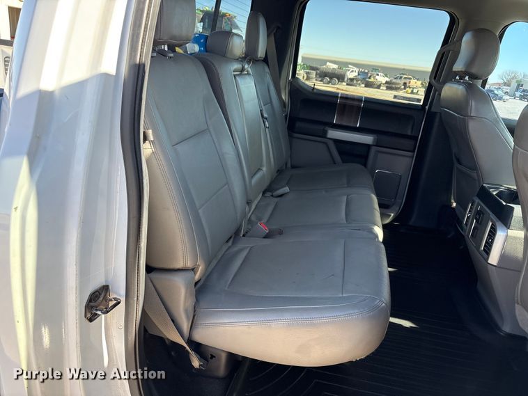 image for item EU4752 2015 Ford F150 Crew Cab pickup truck