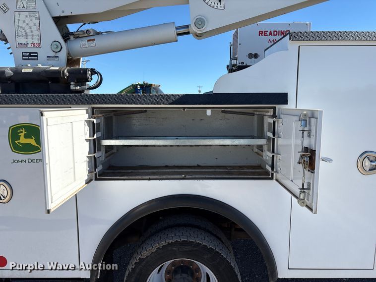 image for item EU4754 2019 Ford F550 utility / service truck