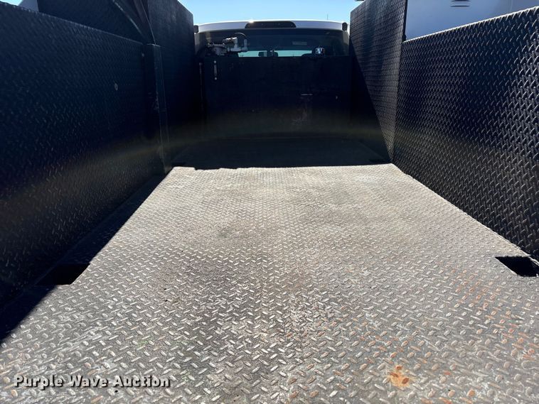 image for item EU4754 2019 Ford F550 utility / service truck