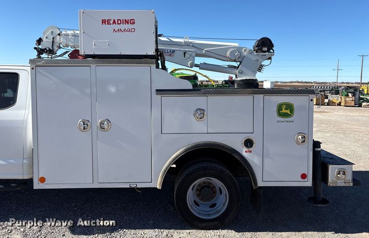 image for item EU4754 2019 Ford F550 utility / service truck