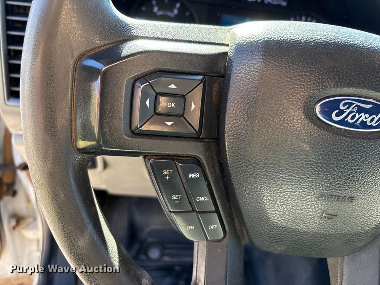 image for item EU4754 2019 Ford F550 utility / service truck