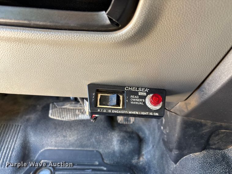 image for item EU4754 2019 Ford F550 utility / service truck