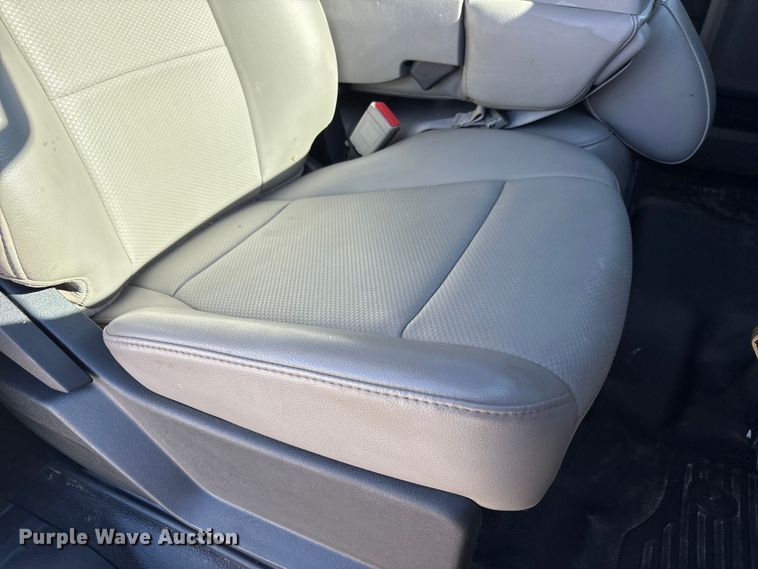 image for item EU4754 2019 Ford F550 utility / service truck