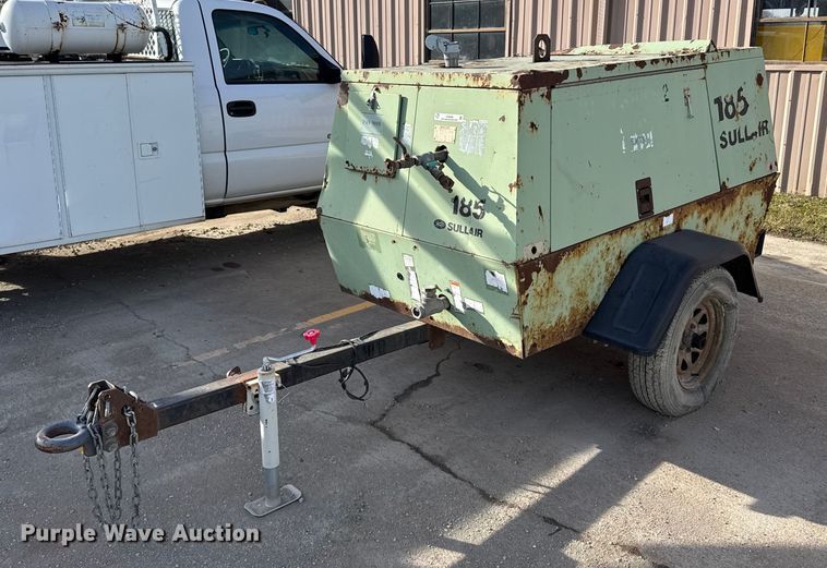 image for item EU6494 Sullair 185DPQJD air compressor