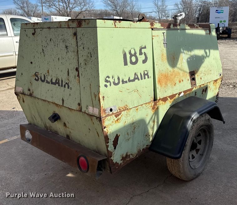 image for item EU6494 Sullair 185DPQJD air compressor