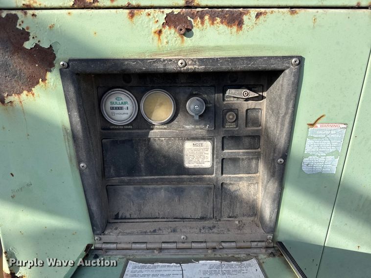 image for item EU6494 Sullair 185DPQJD air compressor