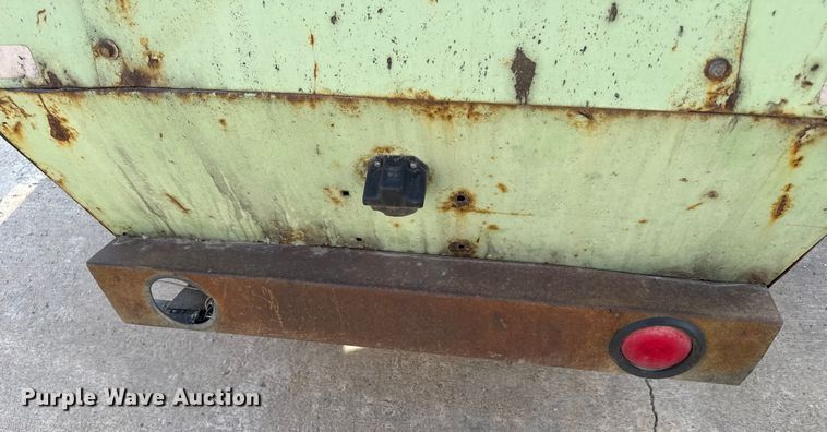 image for item EU6494 Sullair 185DPQJD air compressor