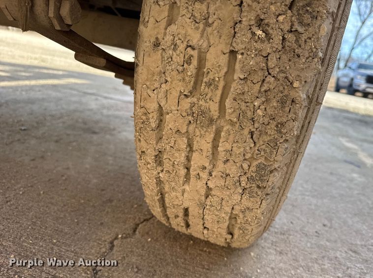 image for item EU6494 Sullair 185DPQJD air compressor