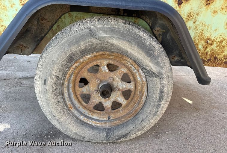 image for item EU6494 Sullair 185DPQJD air compressor