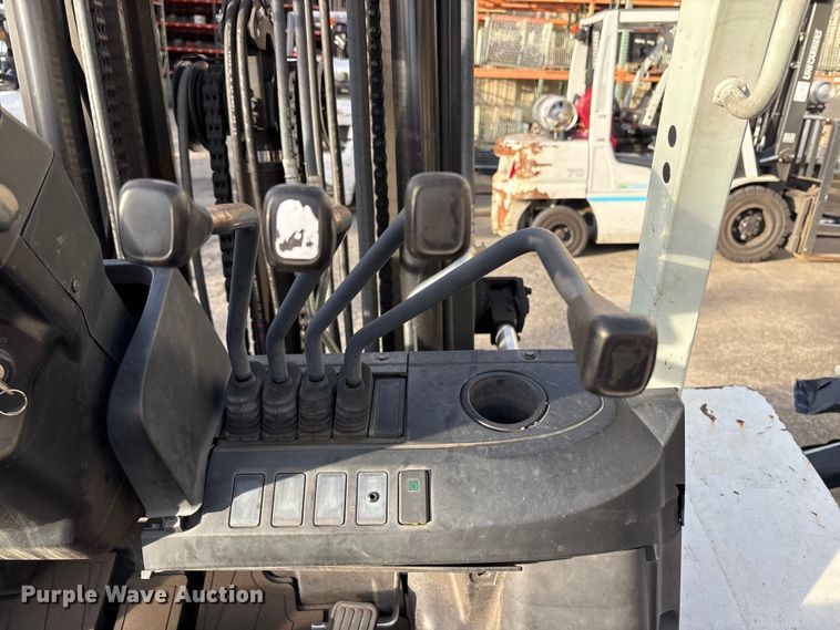 image for item EU8571 2017 UniCarriers PF90YLP forklift