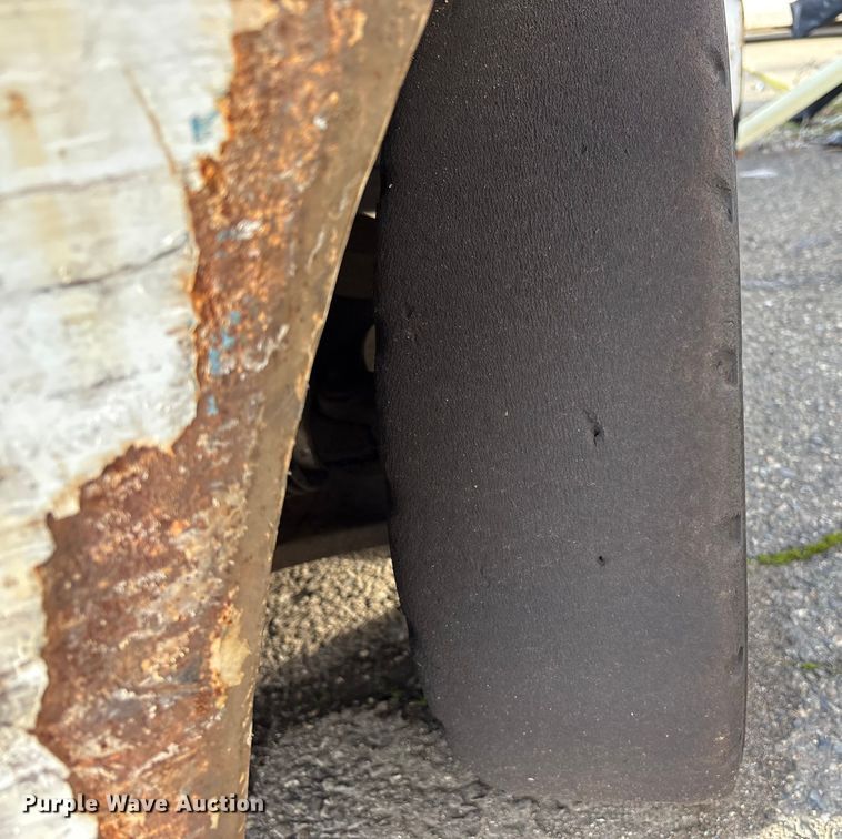 image for item EU8571 2017 UniCarriers PF90YLP forklift