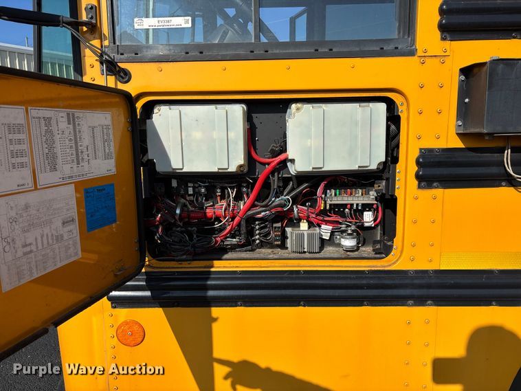 image for item EV3387 2009 Thomas Built Mvp-ef school bus