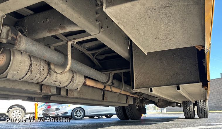 image for item EV3387 2009 Thomas Built Mvp-ef school bus