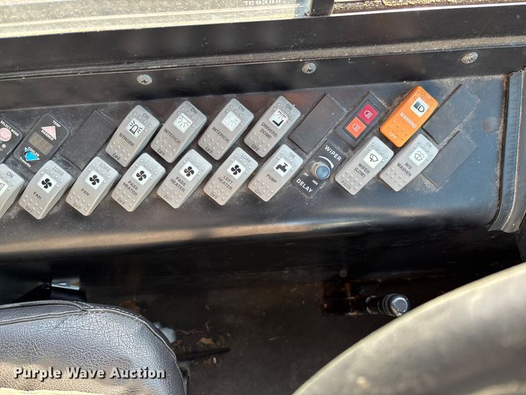 image for item EV3387 2009 Thomas Built Mvp-ef school bus