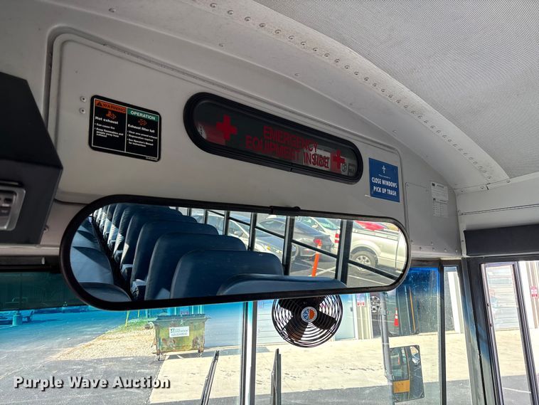 image for item EV3387 2009 Thomas Built Mvp-ef school bus