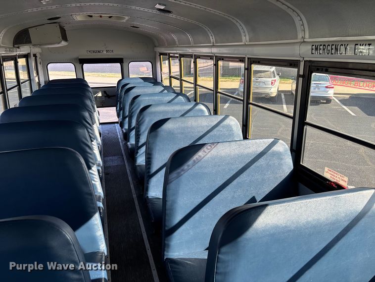 image for item EV3387 2009 Thomas Built Mvp-ef school bus