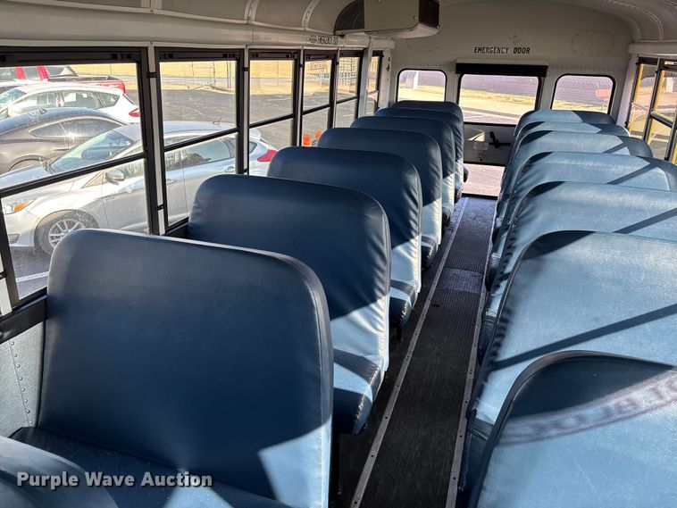 image for item EV3387 2009 Thomas Built Mvp-ef school bus