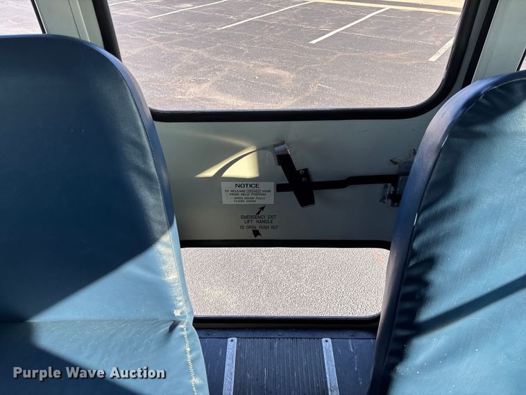 image for item EV3387 2009 Thomas Built Mvp-ef school bus