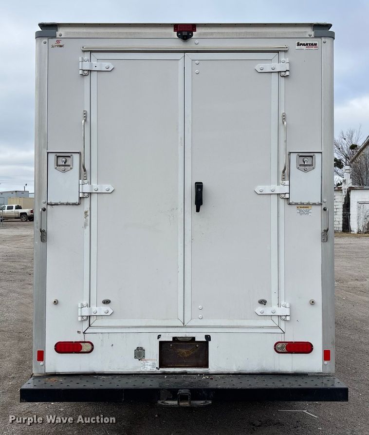 image for item EV3440 2017 Chevrolet Express 3500 utility van