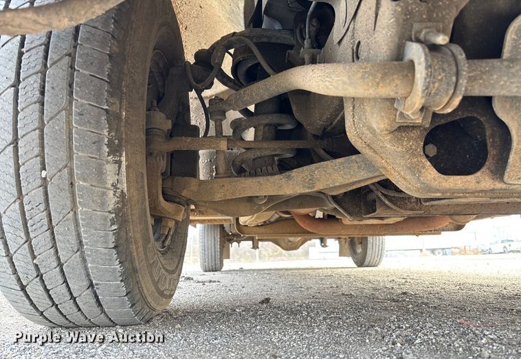 image for item EV3440 2017 Chevrolet Express 3500 utility van