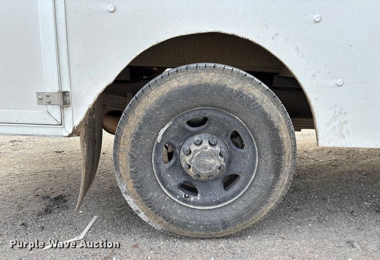 image for item EV3440 2017 Chevrolet Express 3500 utility van