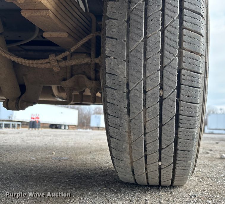 image for item EV3440 2017 Chevrolet Express 3500 utility van