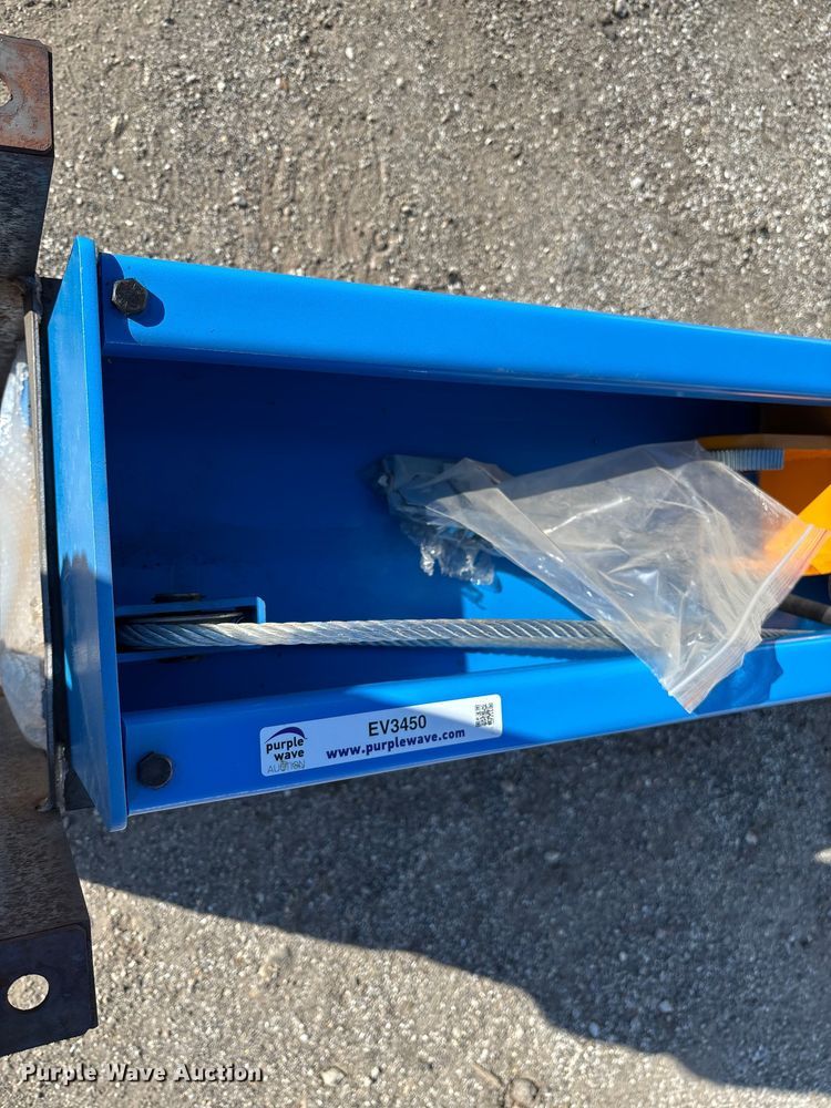 image for item EV3450 2025 IR IRTPL automotive lift